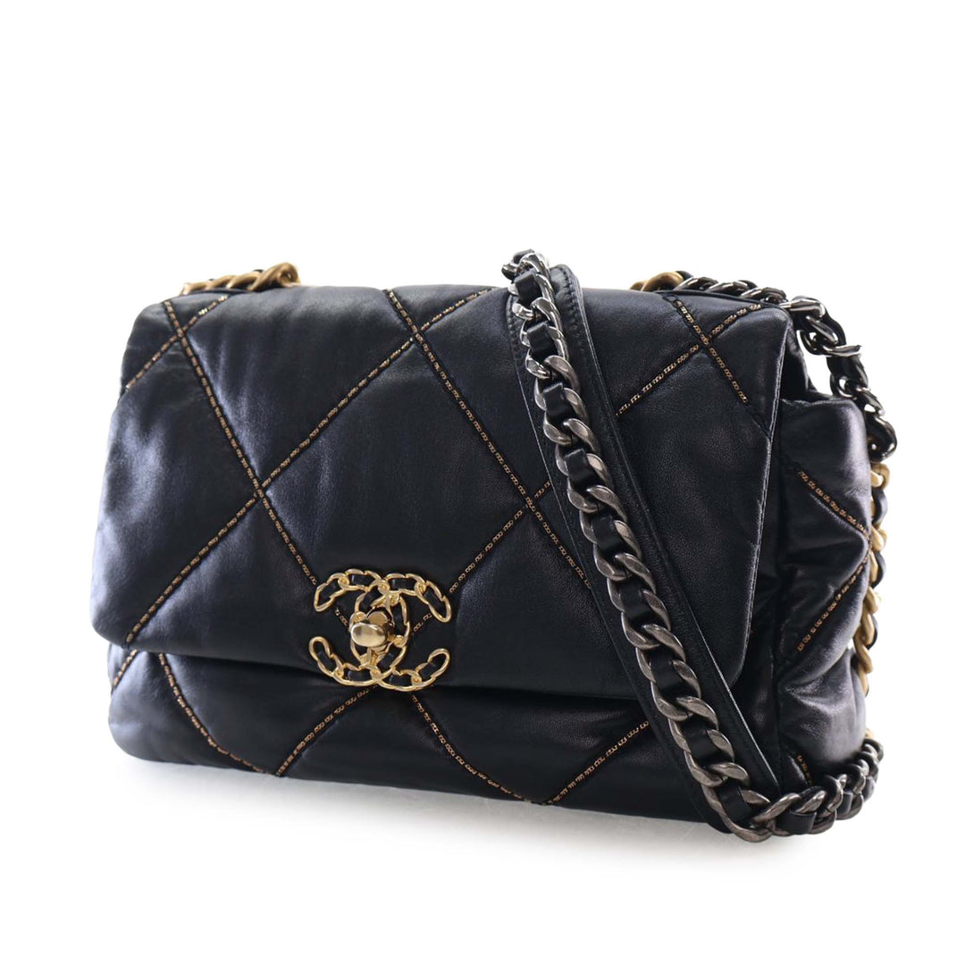 Chanel Medium Cuir d’agneau 19 à rabat