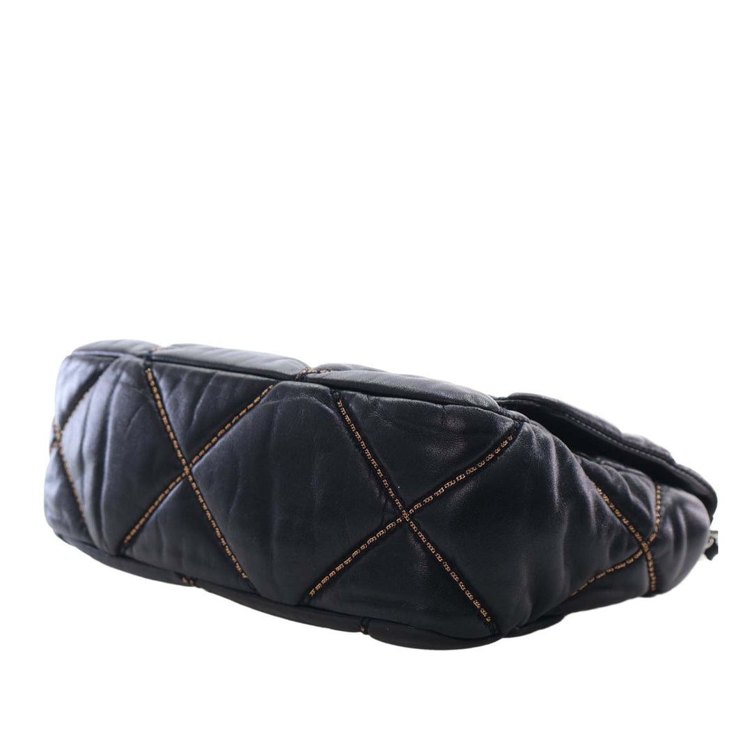 Chanel Medium Cuir d’agneau 19 à rabat