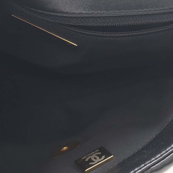 Chanel Medium Cuir d’agneau 19 à rabat