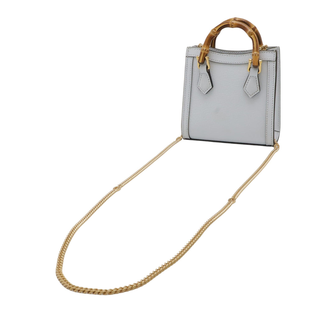 Gucci Super Mini Cuir de veau Bamboo Diana Sac