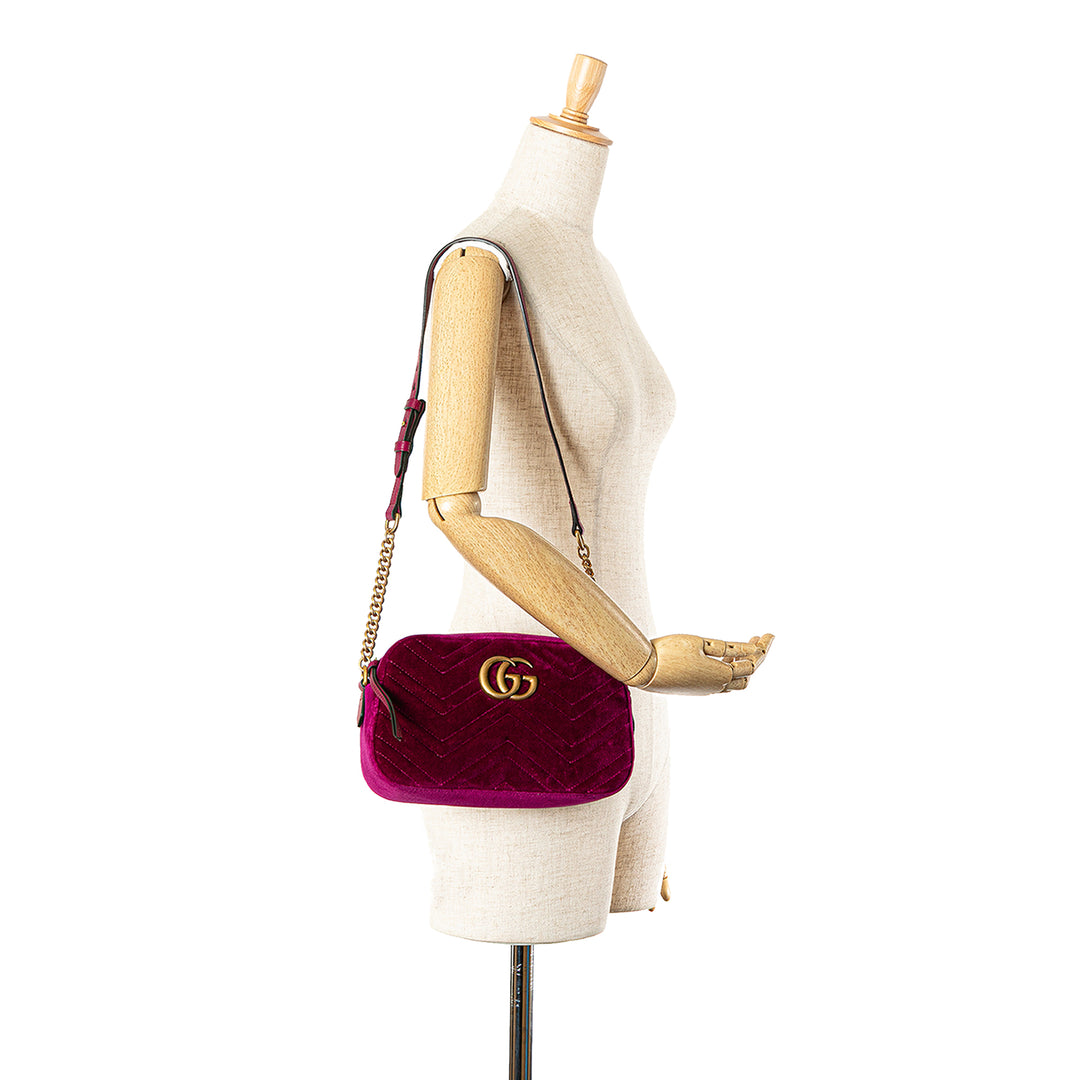 Small Velvet GG Marmont Matelasse Shoulder Bag Pink - Gaby Paris