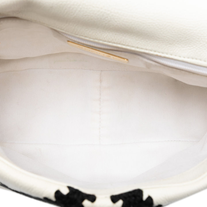 Chanel Medium Crochet Cuir de veau 19 à rabat