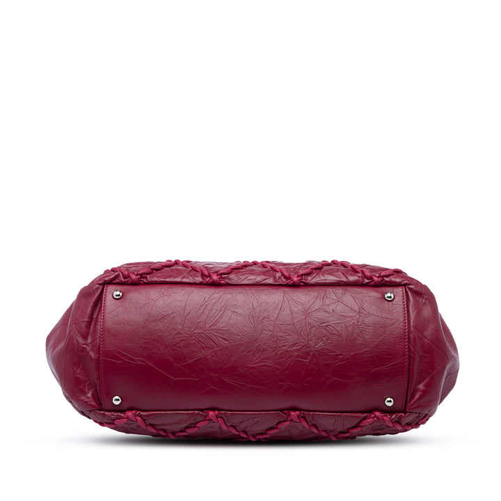 Chanel CC Matelassé froissé Ultra Stitch Sac bowling Cuir de veau Rouge – vue 3 – GABY PARIS