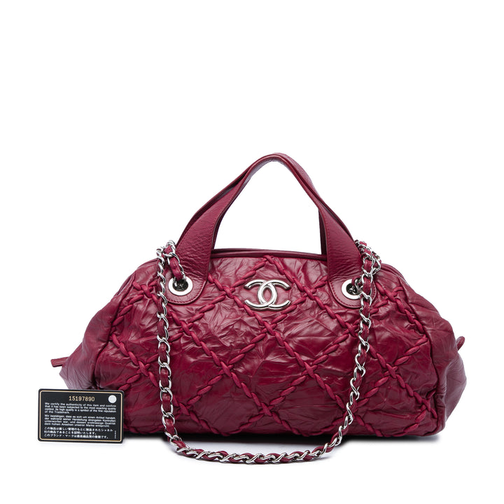 Chanel CC Matelassé froissé Ultra Stitch Sac bowling Cuir de veau Rouge – vue 6 – GABY PARIS