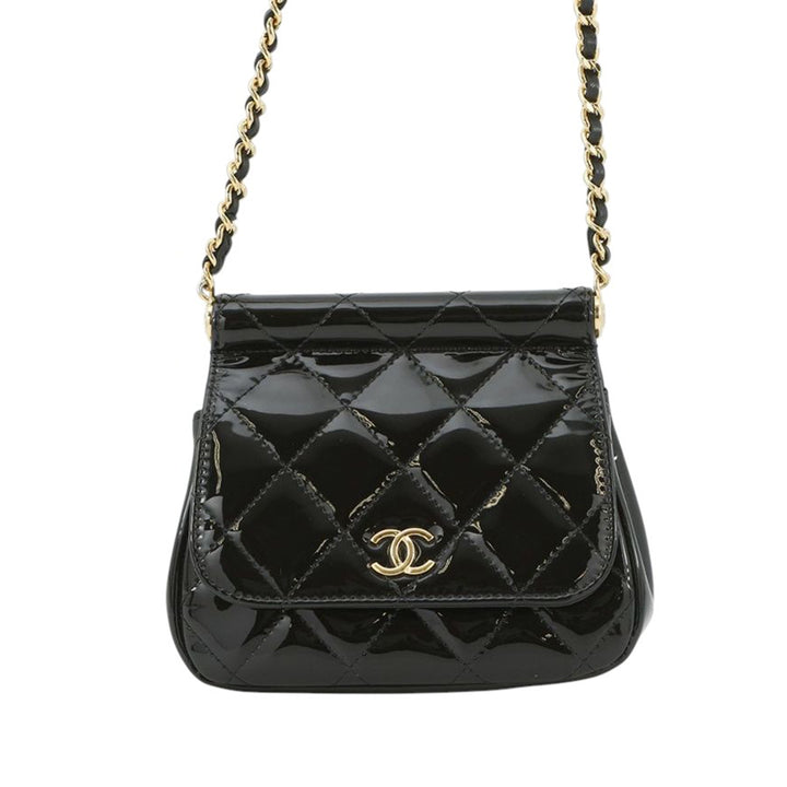 Chanel CC Quilted Cuir verni Frame Flap Pochette with Chain Noir – GABY PARIS Authentique