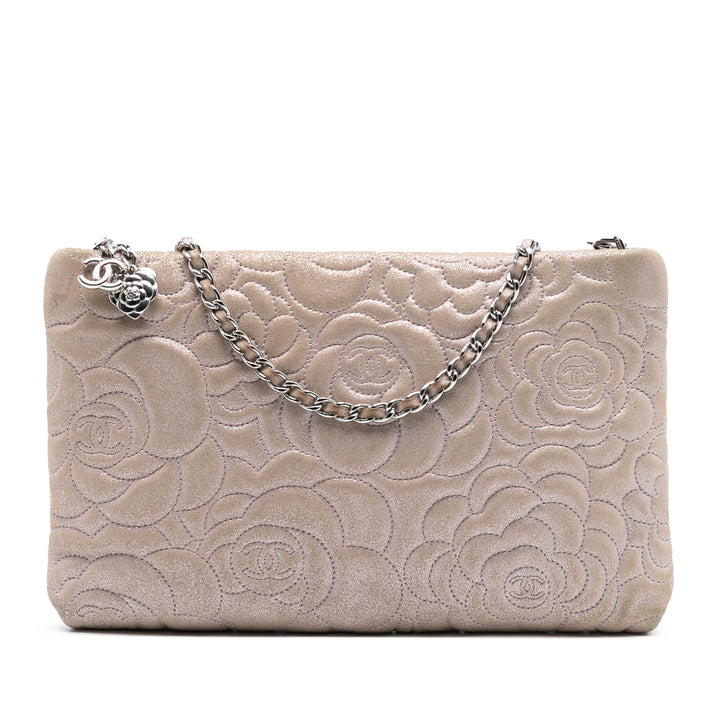 Chanel embossé Metallic Cuir d’agneau Camellia Chain Pochette