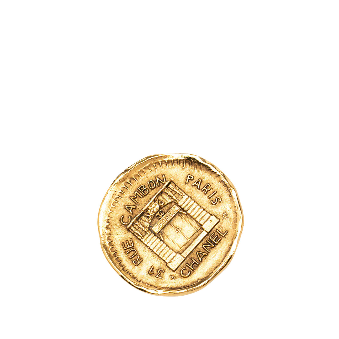 Chanel plaqué 31 Rue Cambon Rond Broche Doré – vue principale – GABY PARIS