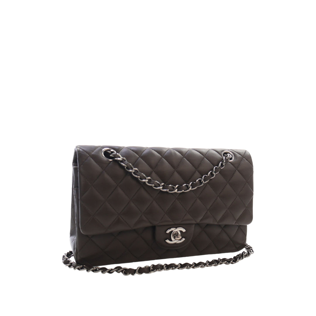 Chanel Classic Double rabat Moyen Cuir d'agneau Marron – vue 10 – GABY PARIS