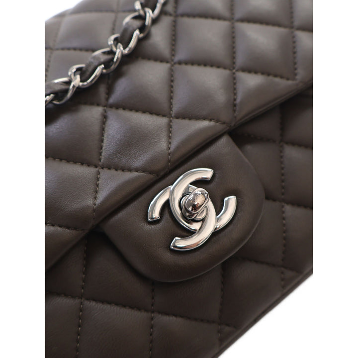Chanel Classic Double rabat Moyen Cuir d'agneau Marron – vue 6 – GABY PARIS