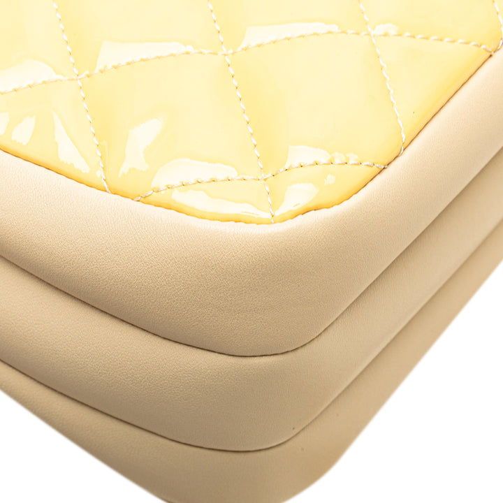 Chanel Matelassé Cuir verni Chain Double Zip Sac porté croisé