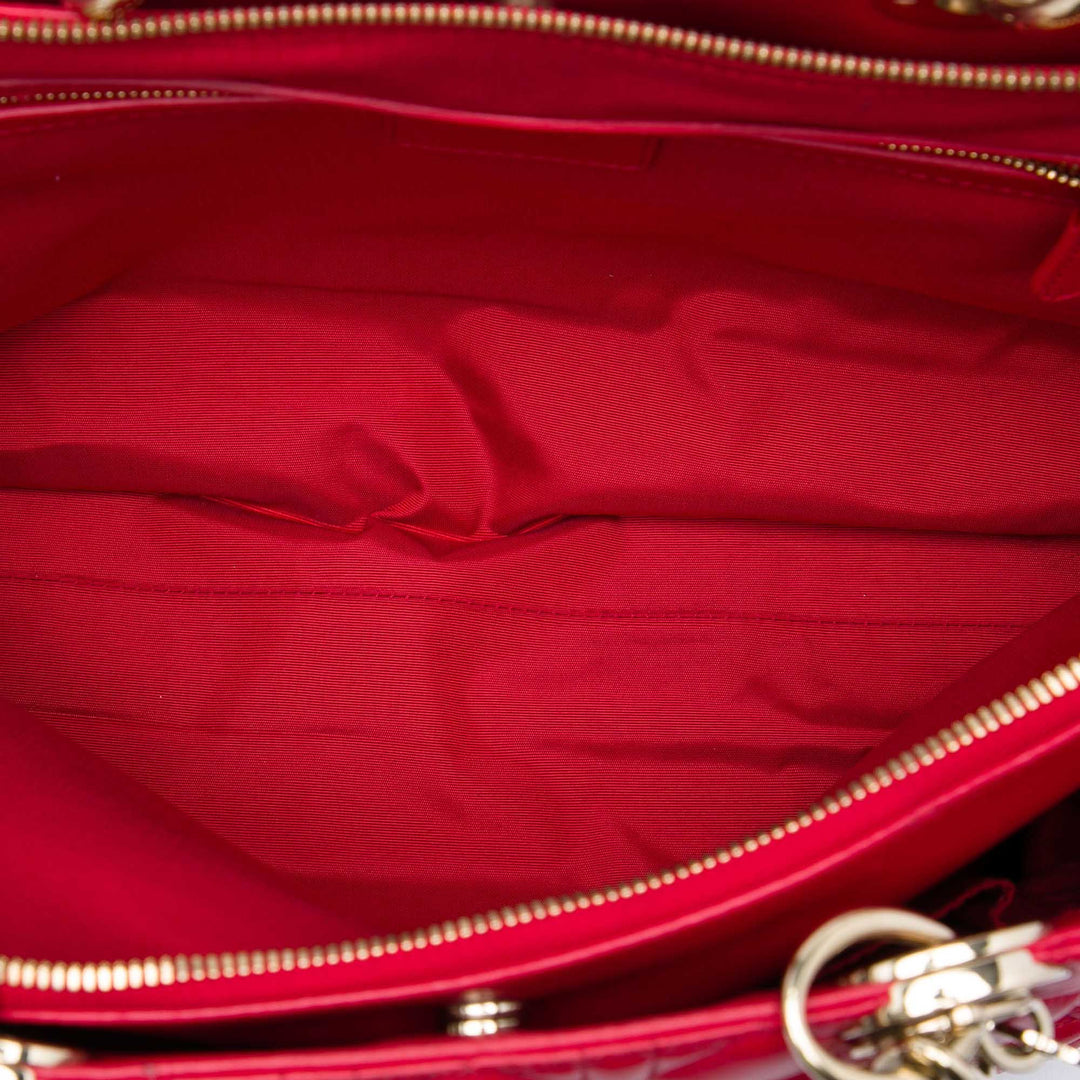 Dior Cannage Souple Zippé Lady Dior Cabas Grand Cuir d'agneau Rouge – vue 4 – GABY PARIS