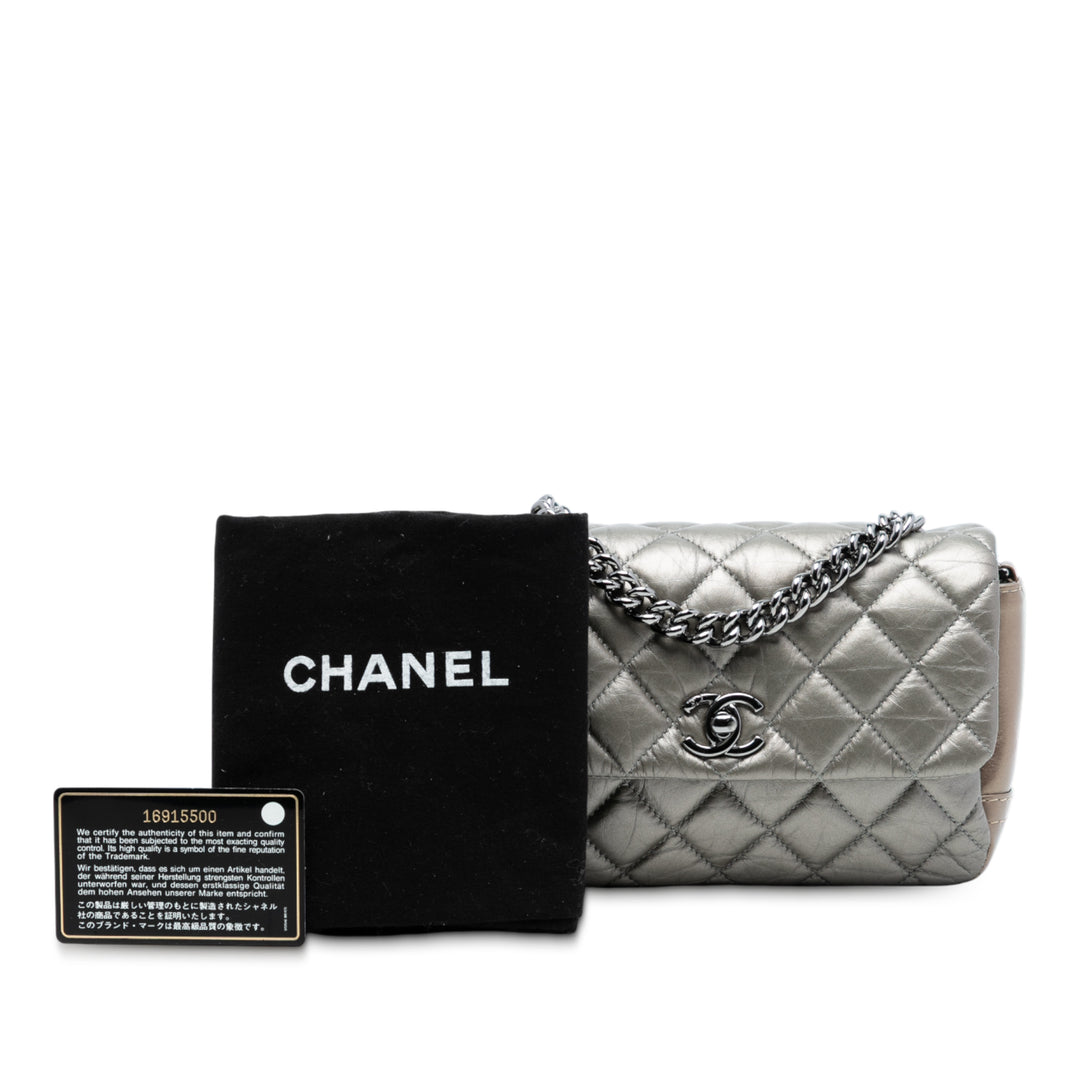 Chanel Mini Matelassé Metallic Cuir de veau Lady Perley à rabat