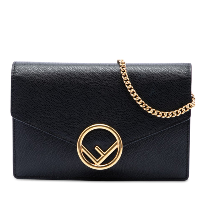 Fendi Sac bandoulière F Is Fendi Enveloppe Wallet on Chain Noir – vue principale – GABY PARIS