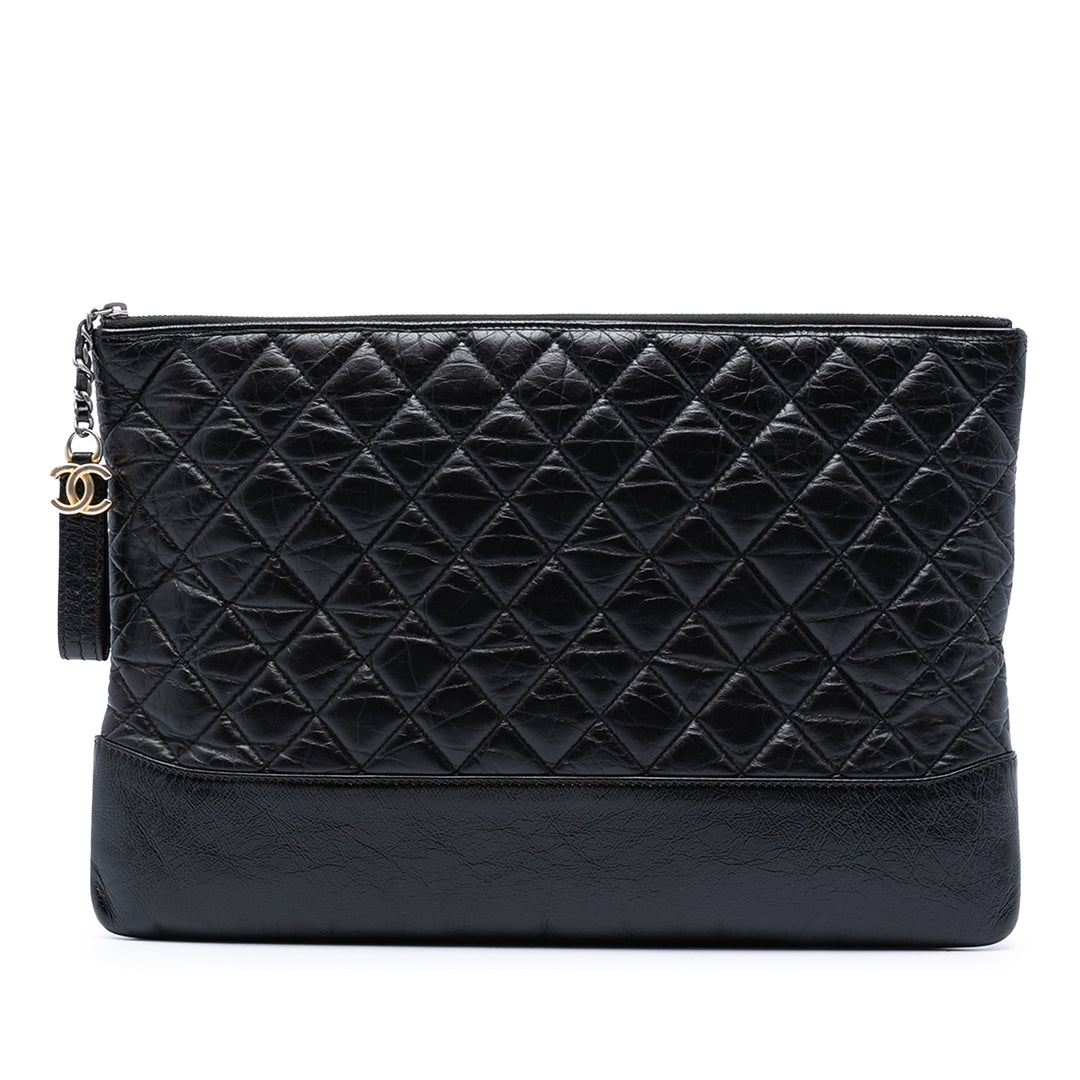 Chanel vieilli Gabrielle O Étui Pochette Grand Cuir de veau