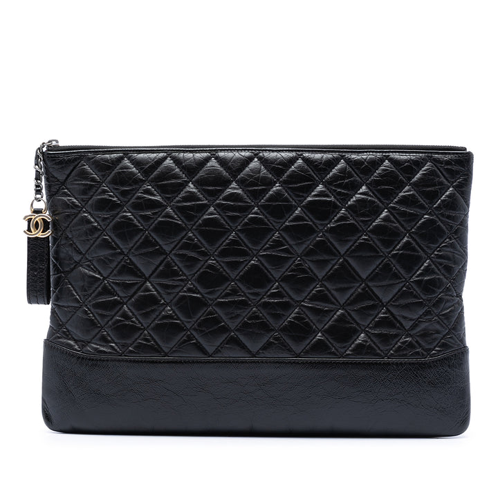 Chanel vieilli Gabrielle O Étui Pochette Grand Cuir de veau
