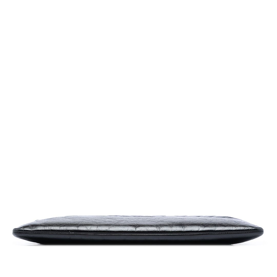 Chanel vieilli Gabrielle O Étui Pochette Grand Cuir de veau