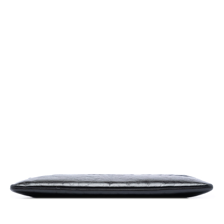 Chanel vieilli Gabrielle O Étui Pochette Grand Cuir de veau