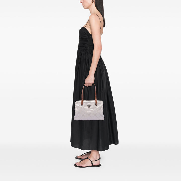 Chanel Glazed Cuir de veau On the Road Cabas