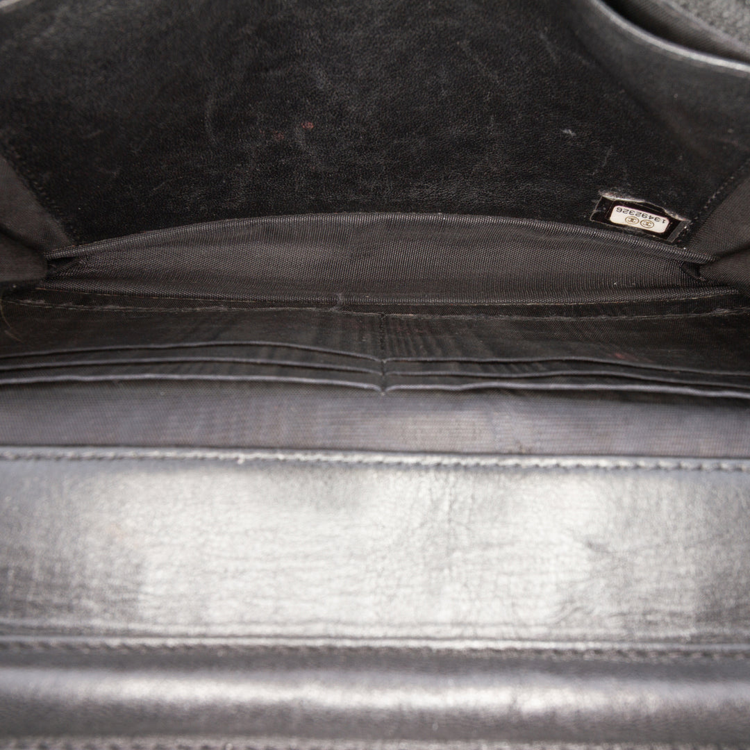 Chanel CC Caviar Wallet on Chain