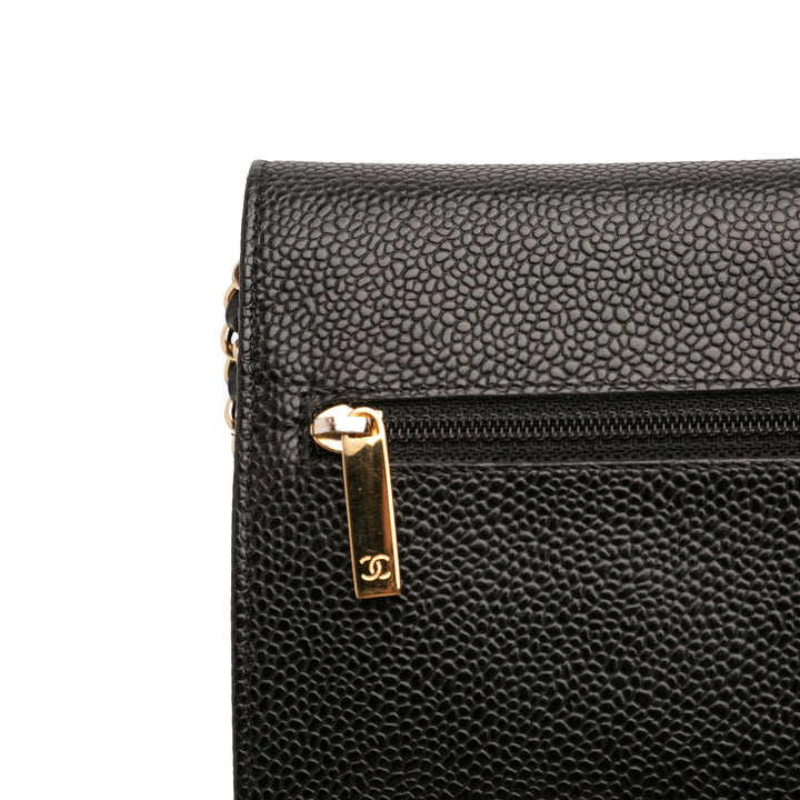 Chanel CC Caviar Wallet on Chain