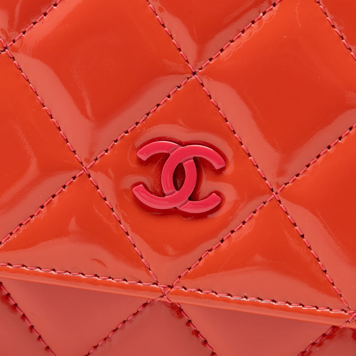 Chanel CC Matelassé Cuir verni Incognito Wallet on Chain