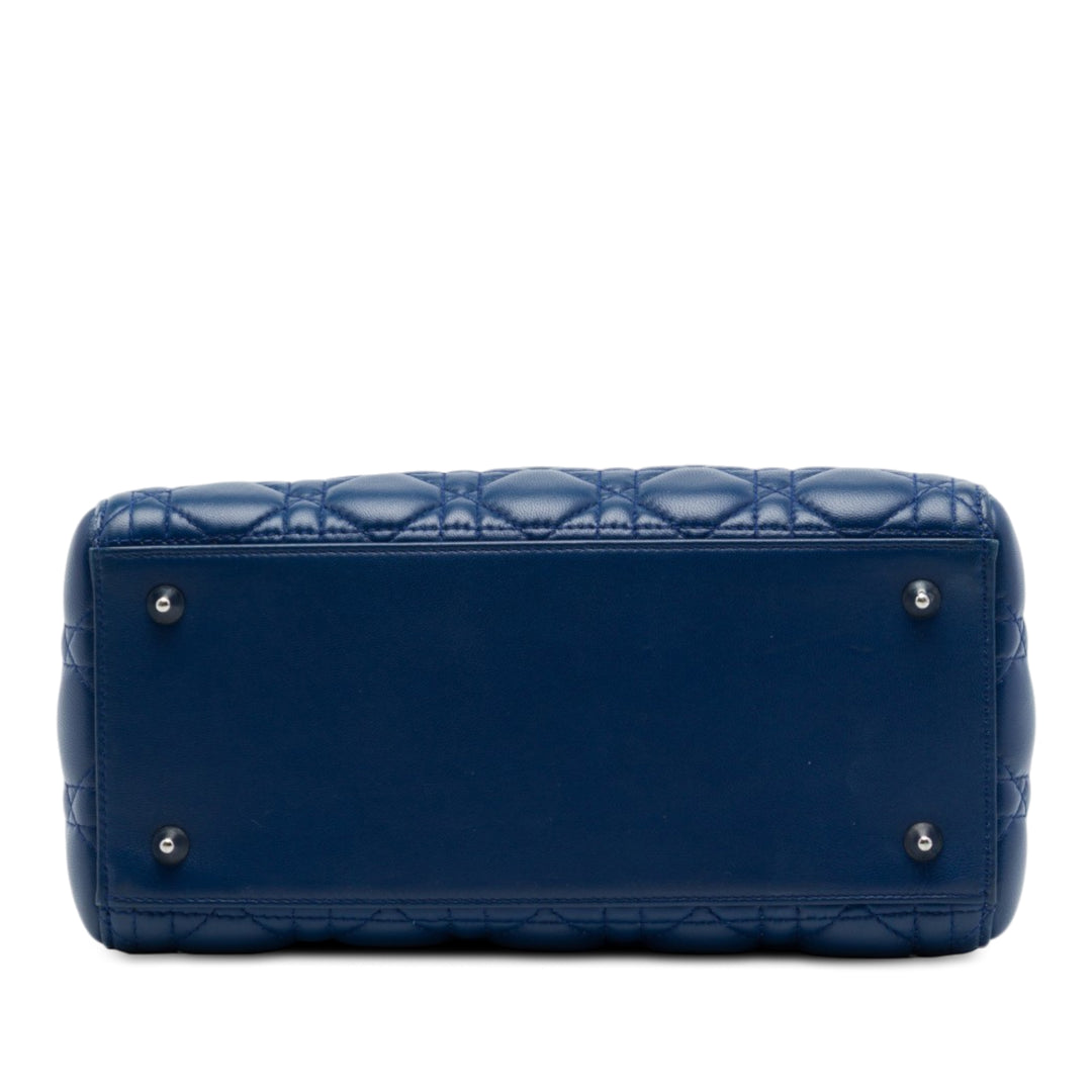 Lady Dior Cannage Moyen Cuir d'agneau Bleu
