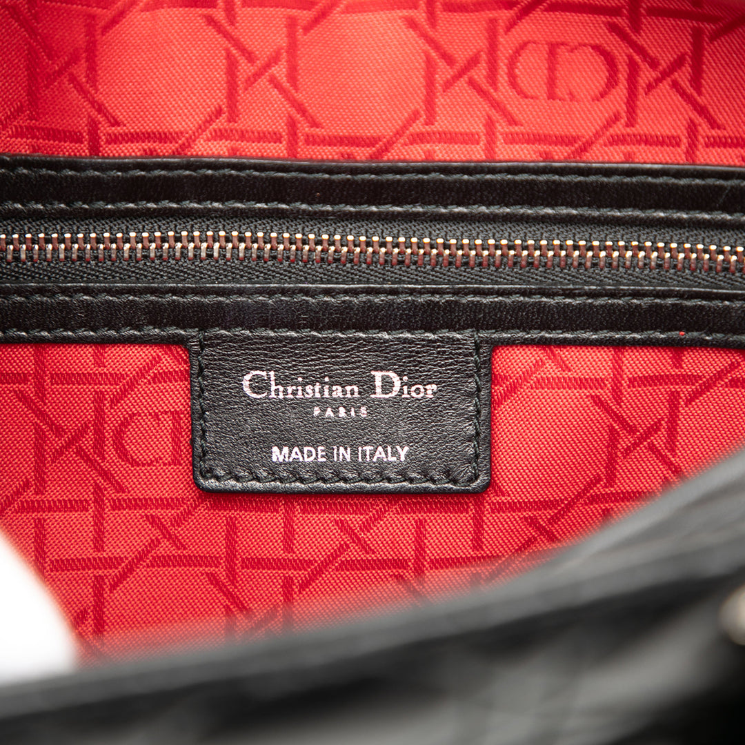 Dior Large Cuir d’agneau Cannage Lady Dior