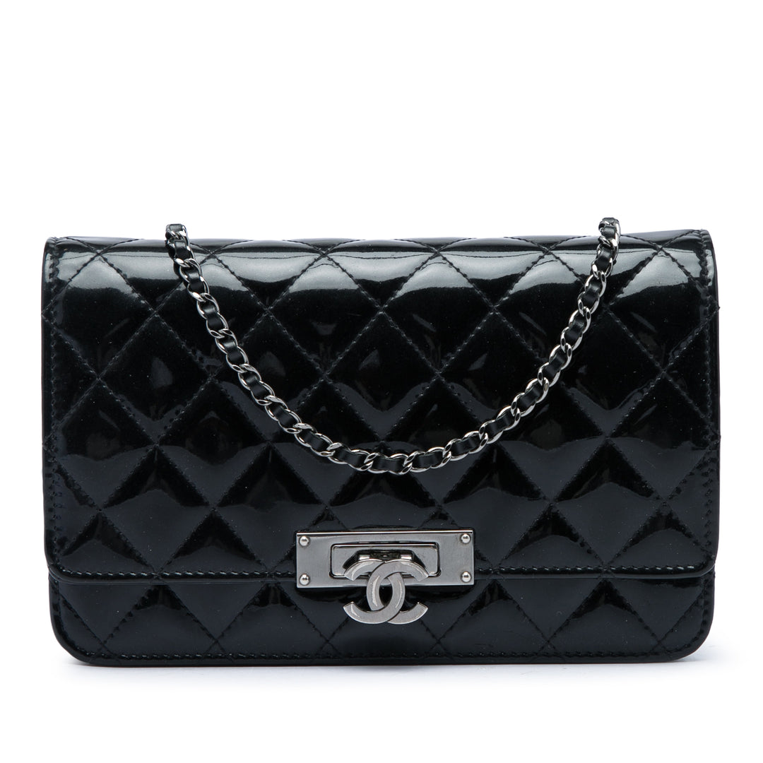 Matelassé Golden Class Wallet on Chain Noir