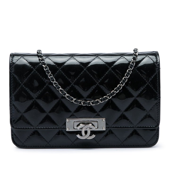 Matelassé Golden Class Wallet on Chain Noir