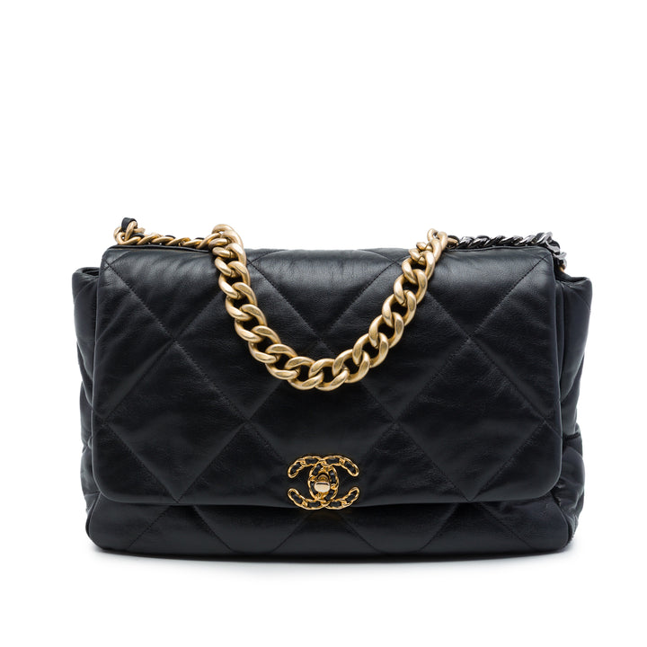 Chanel 19 à rabat Maxi Cuir d'agneau Noir – vue principale – GABY PARIS