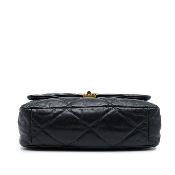 Chanel 19 à rabat Maxi Cuir d'agneau Noir – vue 3 – GABY PARIS