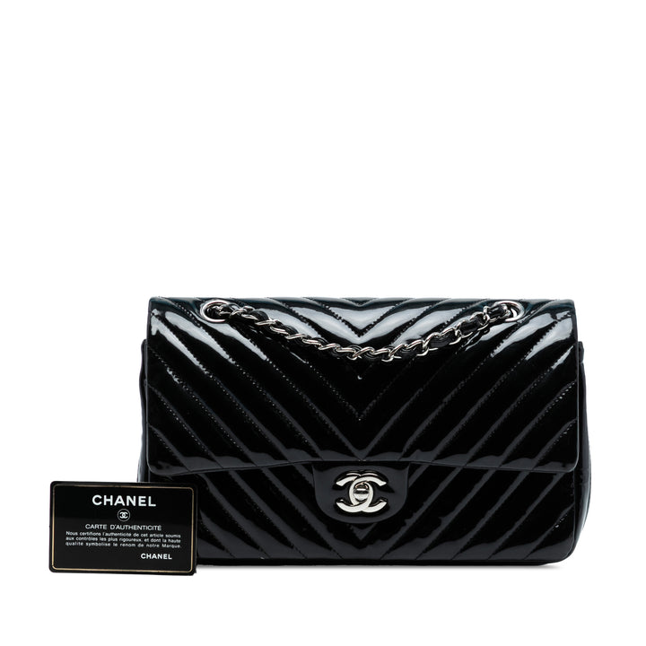 Chanel Medium Classic Chevron Cuir verni Double rabat Bleu – GABY PARIS Authentique