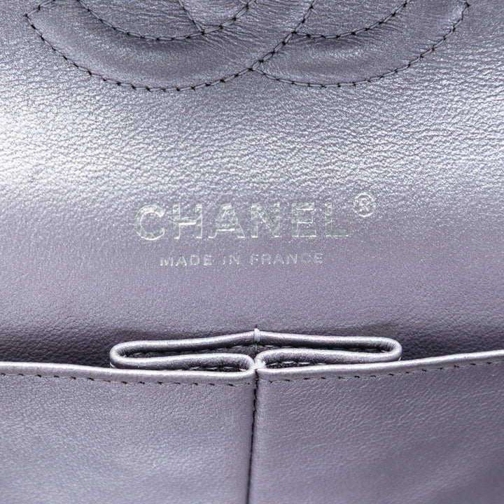 Chanel Medium Classic Metallic Cuir d’agneau Double rabat