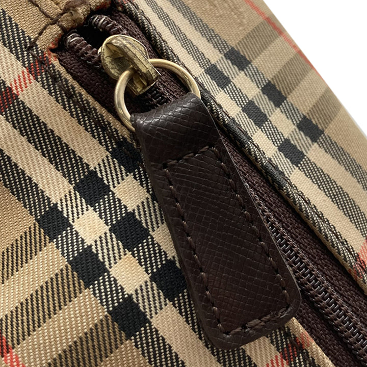 Burberry Haymarket Check Sac à dos Beige – vue 10 – GABY PARIS