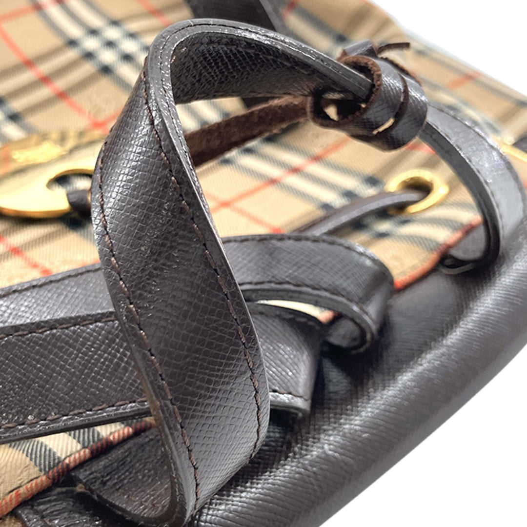 Burberry Haymarket Check Sac à dos Beige – vue 13 – GABY PARIS