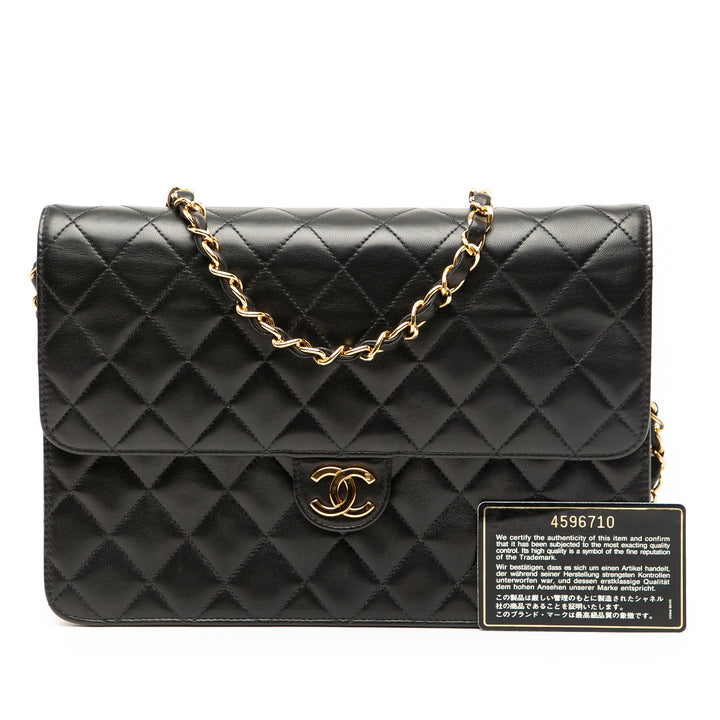 Chanel Medium CC Quilted Cuir d’agneau Simple rabat Noir