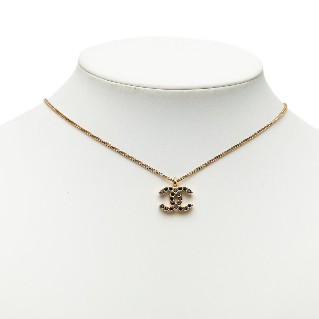 Chanel CC plaqué Strass Pendant Collier Métal