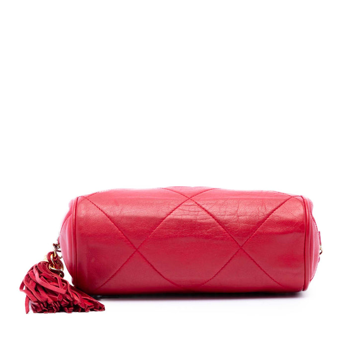 Chanel Mini Matelassé Cuir d’agneau Pompon Barrel Sac porté croisé