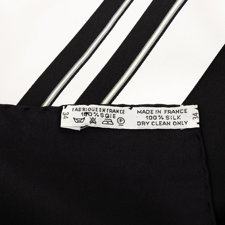 Hermès Brides de Gala Forever Soie Foulard 90 Blanc – GABY PARIS Authentique