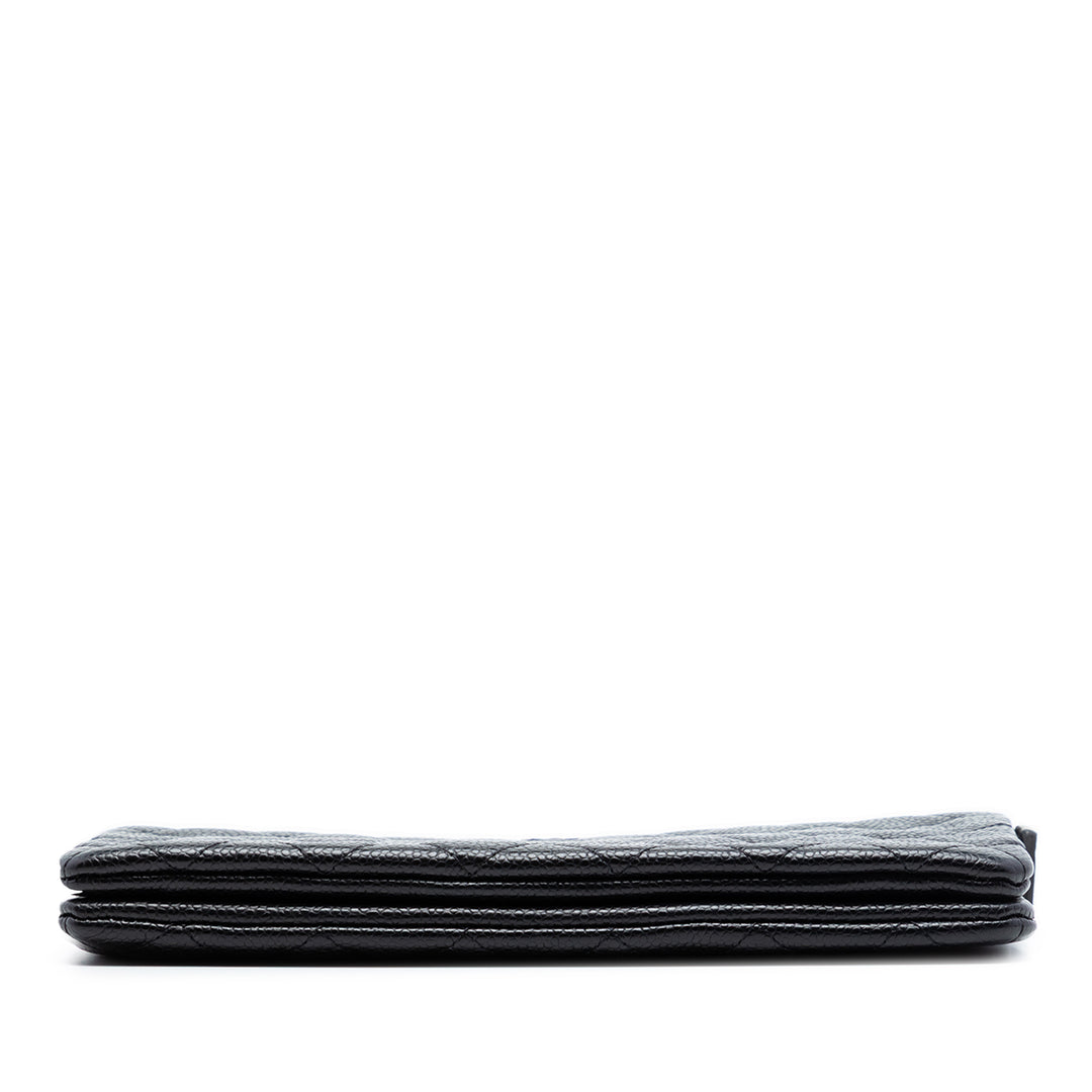 CC Matelassé Zippé Pochette Petit Cuir caviar Noir