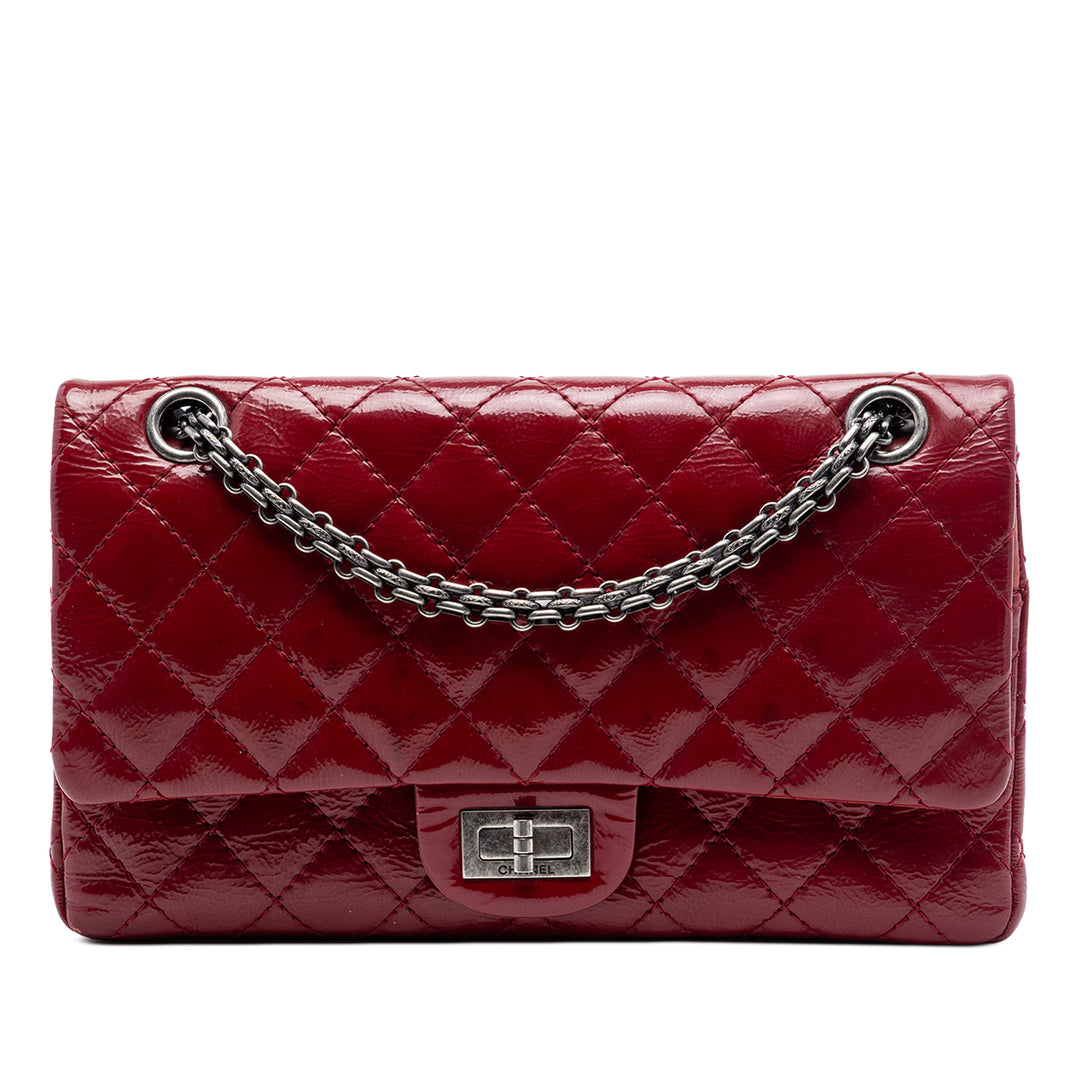 Chanel Matelassé froissé Cuir verni Reissue 2.55 Double rabat 225