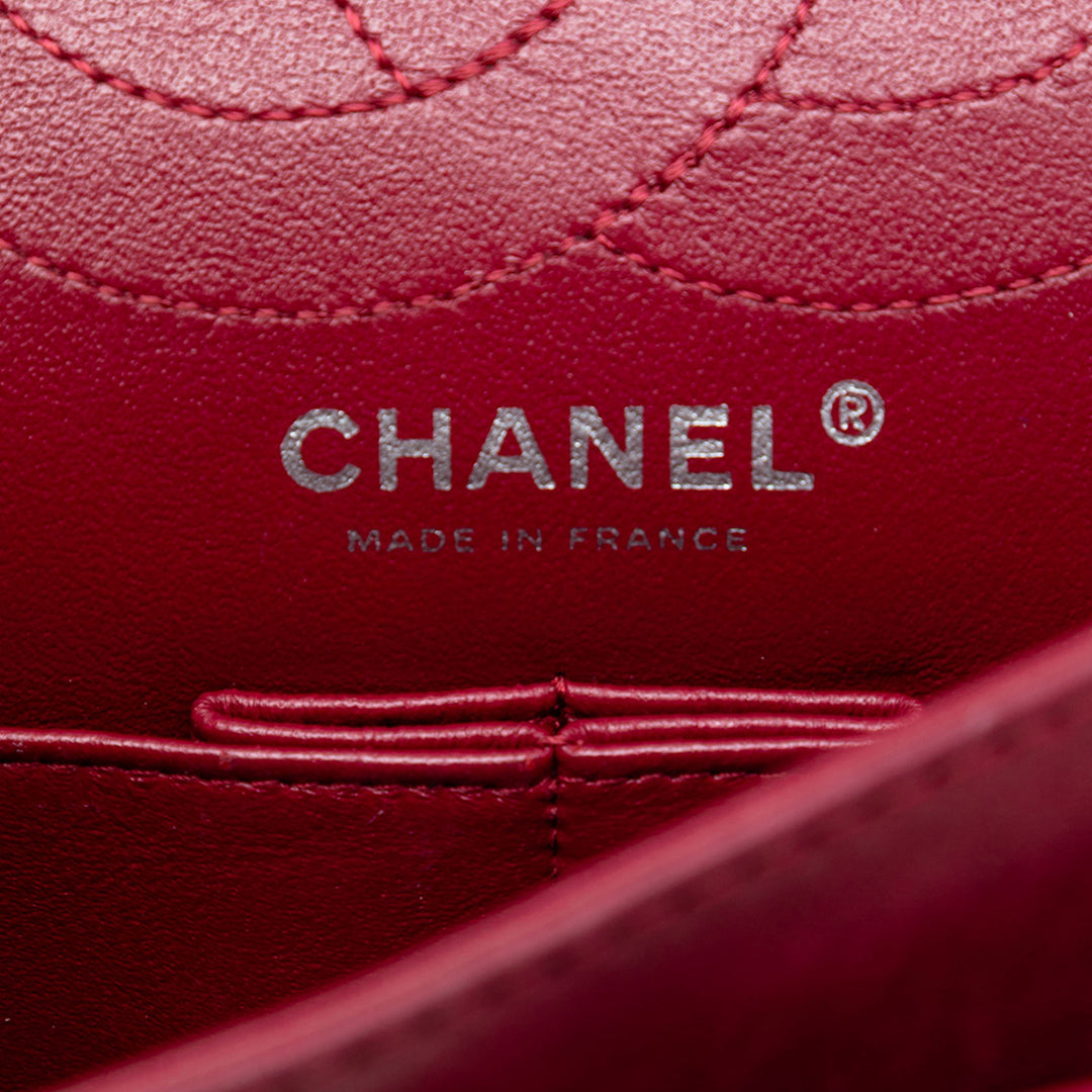Chanel Matelassé froissé Cuir verni Reissue 2.55 Double rabat 225