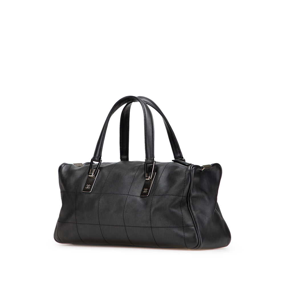CC Square Quilted Lambskin Handbag Black - Gaby Paris