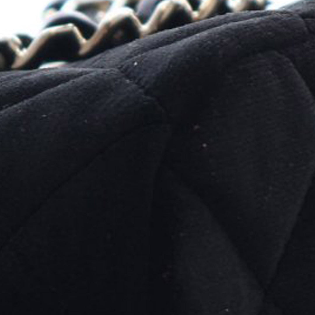 Chanel Pochette Matelassé Coco avec chaîne Noir – vue 11 – GABY PARIS