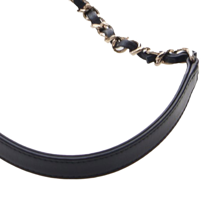 Chanel Pochette Matelassé Coco avec chaîne Noir – vue 19 – GABY PARIS