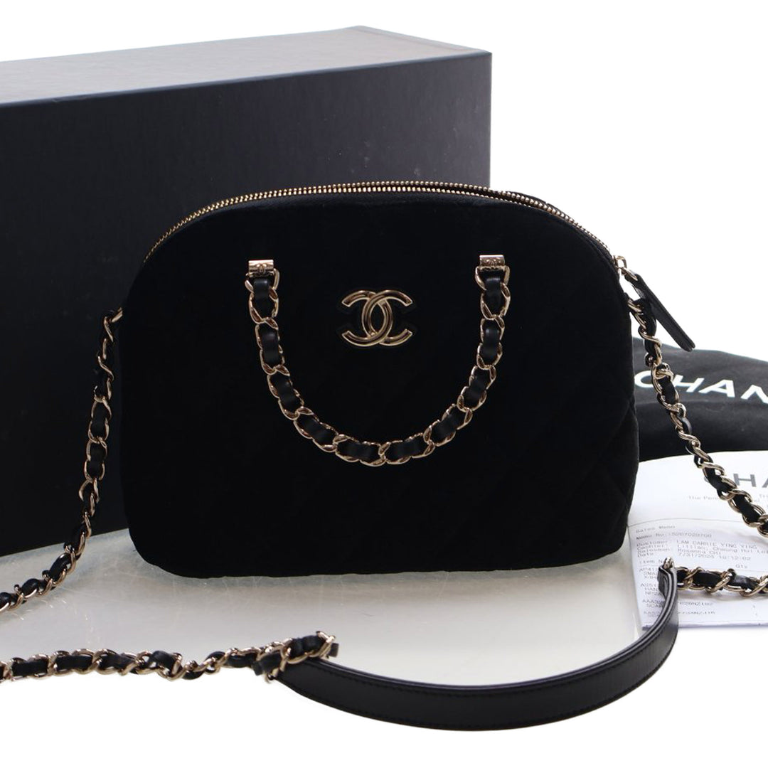 Chanel Pochette Matelassé Coco avec chaîne Noir – vue 20 – GABY PARIS