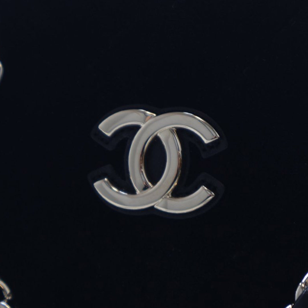 Chanel Pochette Matelassé Coco avec chaîne Noir – vue 4 – GABY PARIS