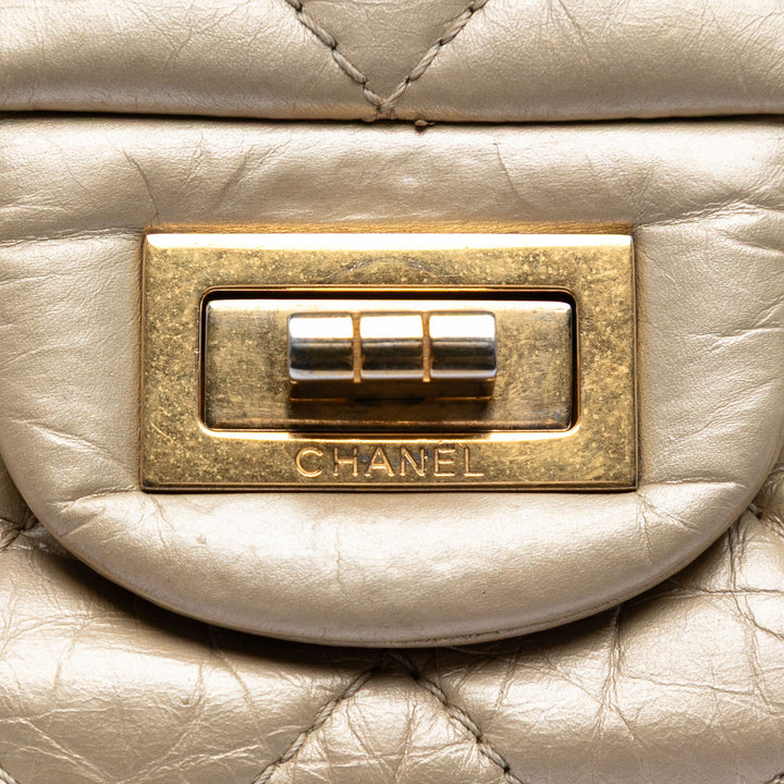 Chanel Metallic vieilli Cuir de veau Reissue 2.55 Double rabat 227