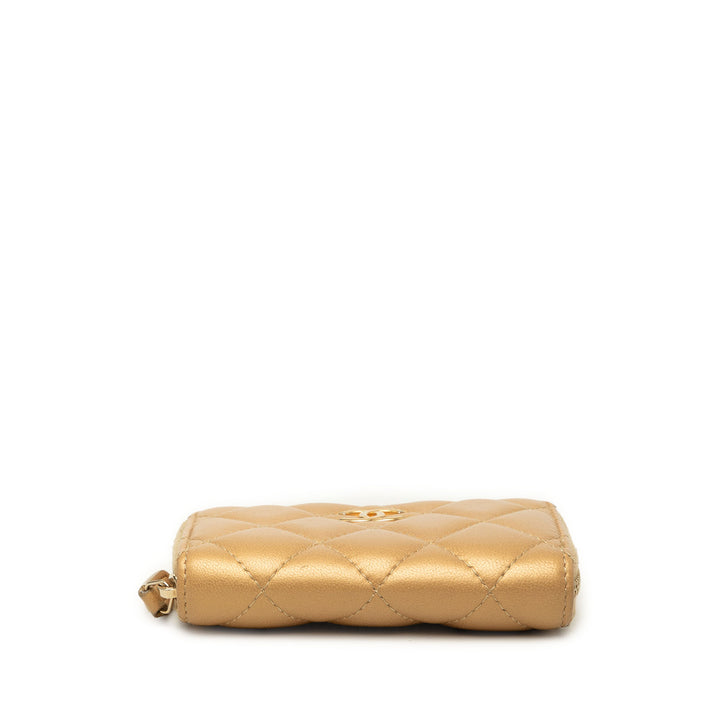 Chanel CC Matelassé Zippy Porte-monnaie Cuir d'agneau Doré – vue 3 – GABY PARIS