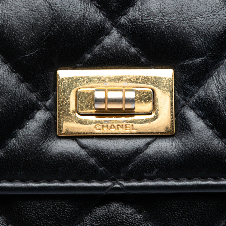 Chanel Matelassé vieilli Cuir de veau Reissue 2.55 Wallet on Chain